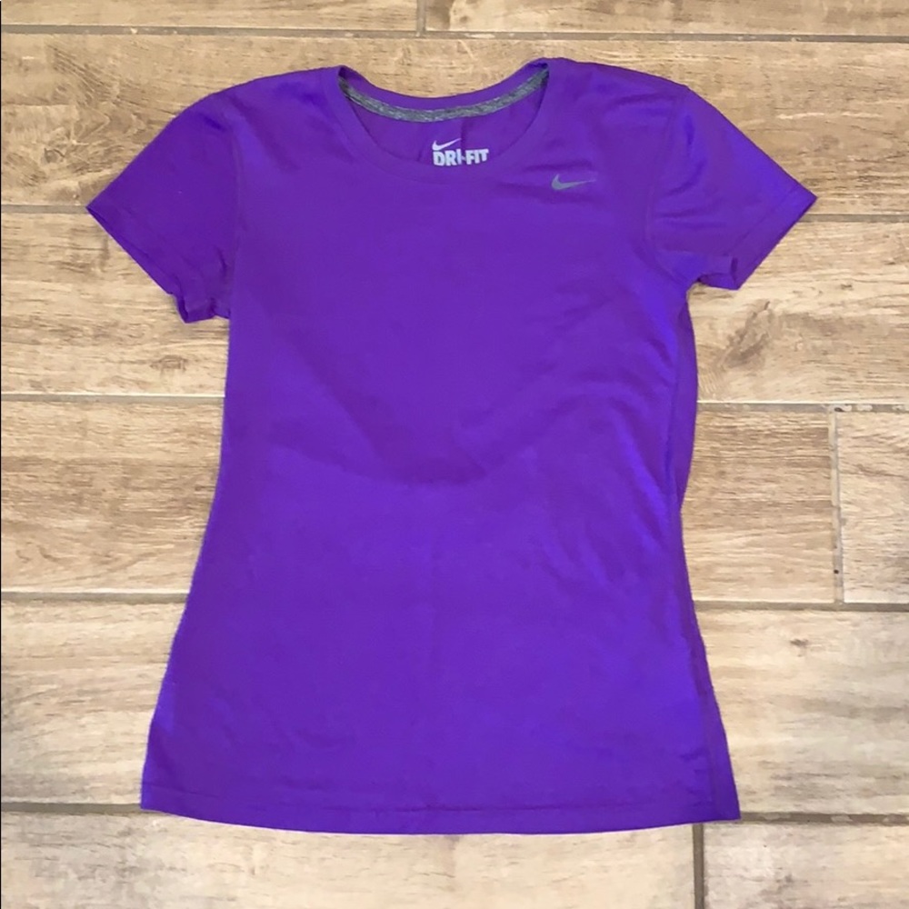 Nike Dri-Fit Regular Fit (XS)